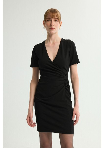 Büzgülü V Yaka Örme Elbise Siyah 124L9728000