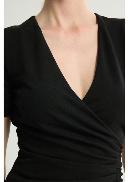 Büzgülü V Yaka Örme Elbise Siyah 124L9728000 fiyatları