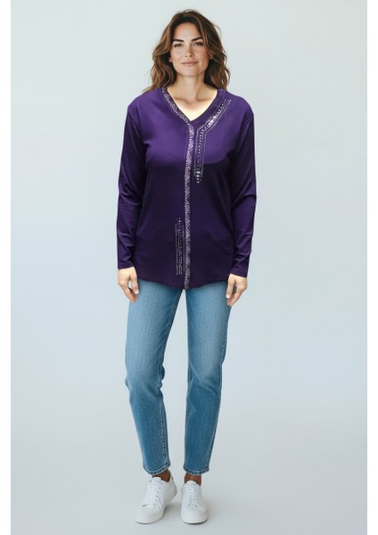 Kadın Önü Kapalı Düğme Detaylı Taşlı Nergis Mevsimlik Bluz