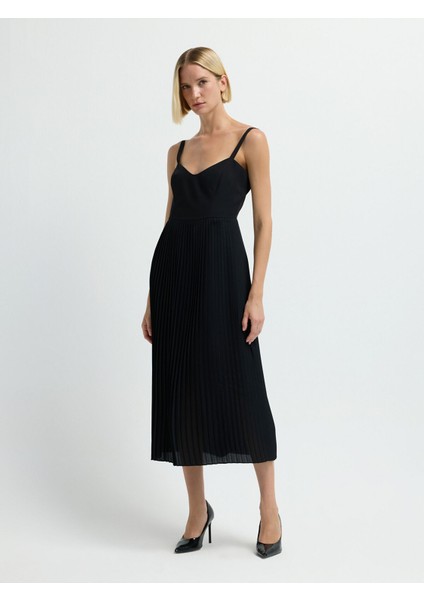 Pilise Detaylı Ceket Elbise Siyah 12443527002 indirimleri