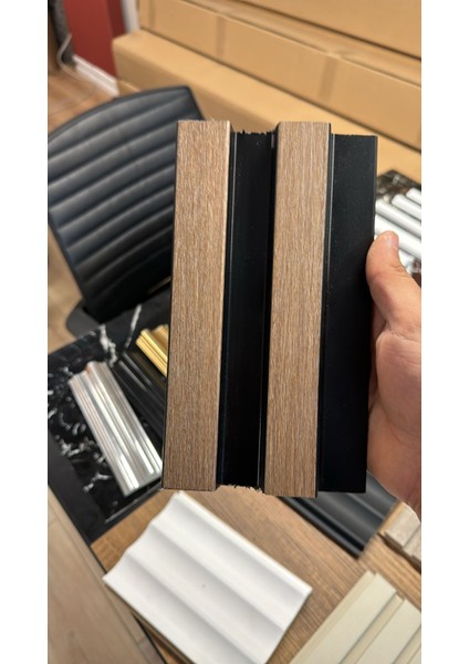 120-11 Polimer Lambri Açık Tonuyla Modern Kaplama