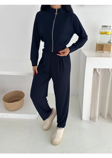 Beli Pensli Fermuarlı Şık Eşofman Takımı / Zip Detail Pleated Waist Elegant Tracksuit Set indirimleri