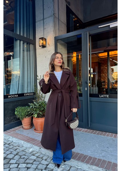 Koyu Kahve Kuşaklı Astarlı Oversize Kol Detay Yün Kaban