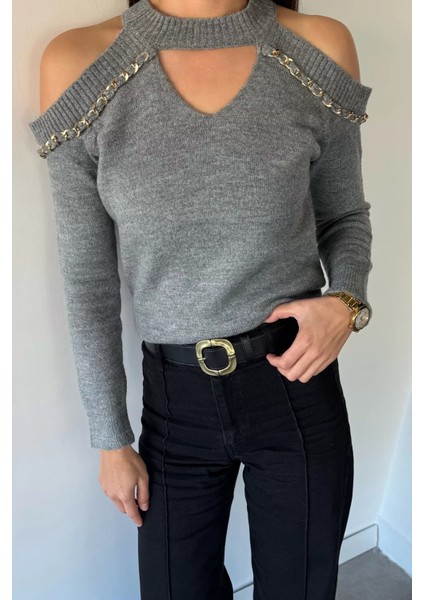 Kadın Zincir Aksesuarlı Omuz Dekolteli Triko Kazak P-00019000 modelleri