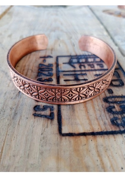 Bakır Bileklik Motifli Işlemeli "bohem Tarz."