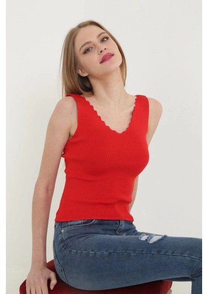 Kadın V Yaka Fırfır Detay Crop - Kırmızı -Vlmr fiyatları