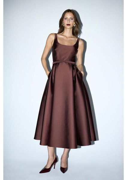 Kolsuz Midi Boy Elbise Kahve 12443243003 indirimleri