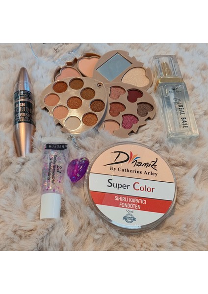 5’li Makyaj Seti – Fondöten, Baz, Maskara, Far Paleti ve Işıltılı Lip Gloss | Günlük & Profesyonel Kombin fırsatları