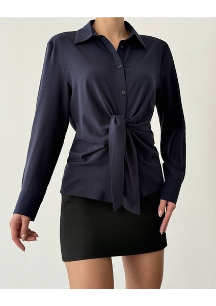 Önü Düğüm Detaylı Gömlek