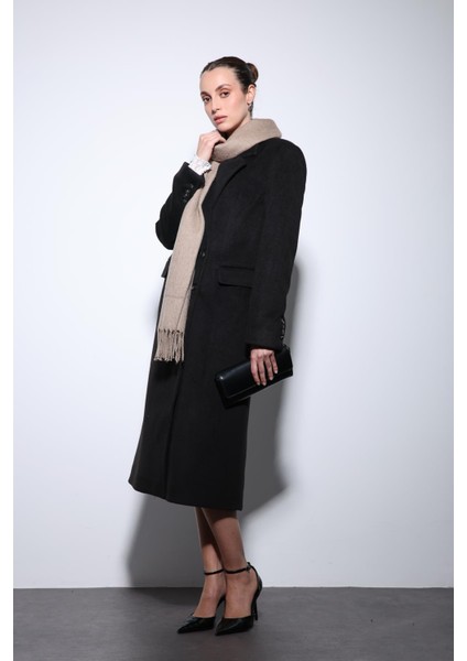 Siyah Yün Karışımlı Kruvaze Kadın Kaban modelleri