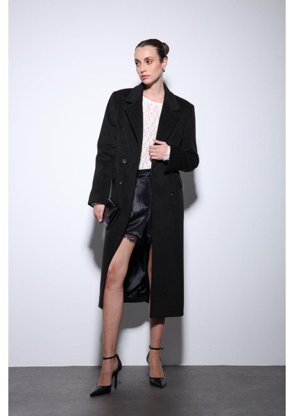 Siyah Yün Karışımlı Kruvaze Kadın Kaban fırsatları