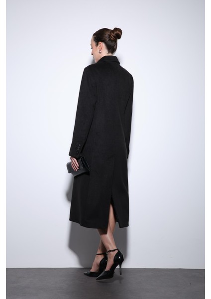 Siyah Yün Karışımlı Kruvaze Kadın Kaban