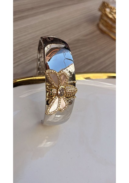 Kelebek Figürlü Sedefli Zirkon Taşlı Lüks Çelik Kelepçe Bileklik