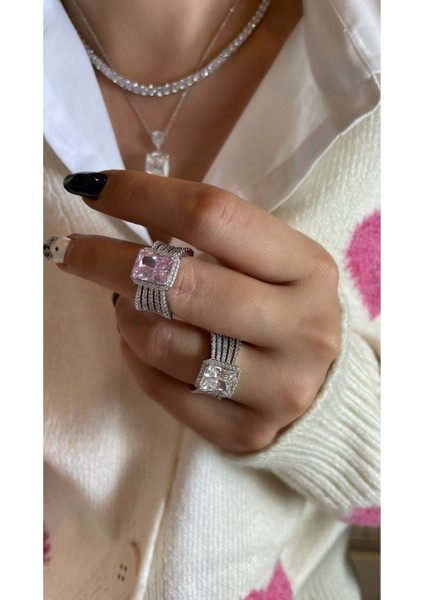 Beyaz Altın Kaplama Ithal Yüksek Kalite Beyaz Taşlı Dikdörtgen Form 925 Ayar Gümüş Yüzük indirimleri