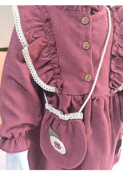 Uzun Kollu Dantel Detaylı Vintage Fitilli Kadife Çantalı Kız Çocuk Elbisesi indirimleri