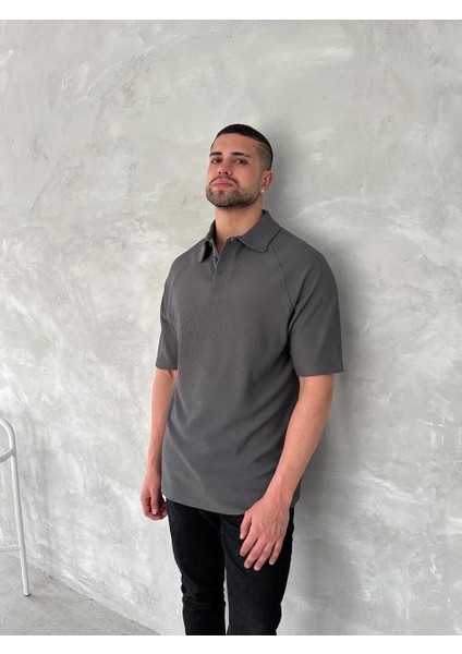 Yakalı Patlı Kısa Kol T-Shirt - Antrasit fırsatları