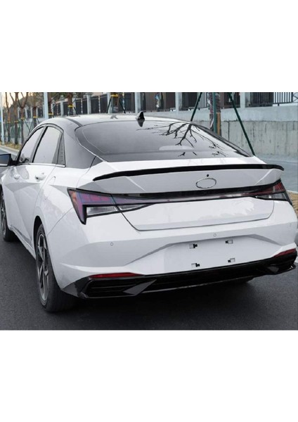 Hyundai elantra spoiler pianoblack 2021+ modelleri