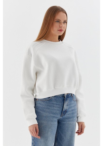 Omuzları Taşlı Sweatshirt Ekru fırsatları