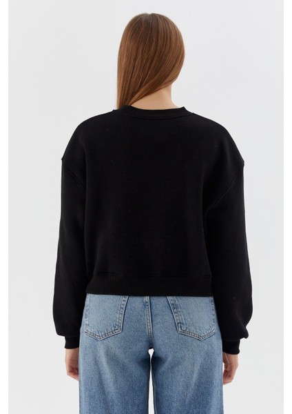 Omuzları Taşlı Sweatshirt Sıyah indirimleri