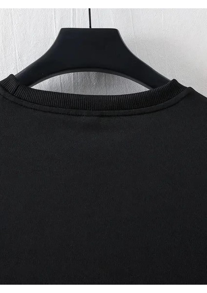 Ben Şişman Değilim Tanrı Bana Hava Yastığı Verdi Çünkü Ben Değerliyim Tişörtü - Siyah fiyatları