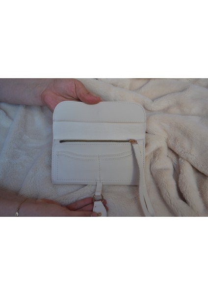 Zarif Şık Tasarımlı Askılı Kadın Cüzdan modelleri