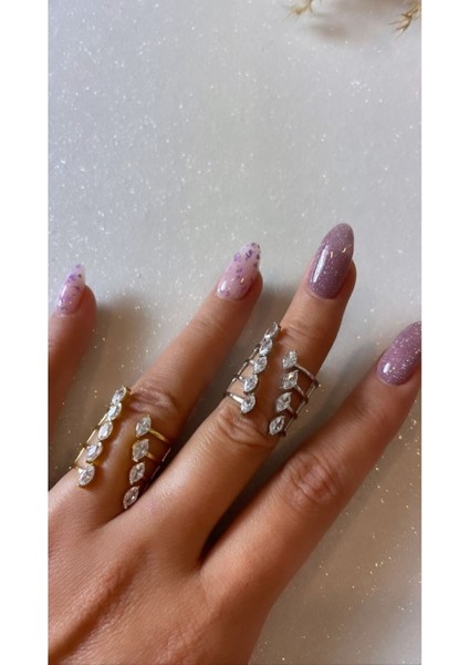 Ayarlanabilir Beyaz Altın Kaplama Zirkon Taşlı Spıral Model 925 Ayar Gümüş Yüzük fırsatları