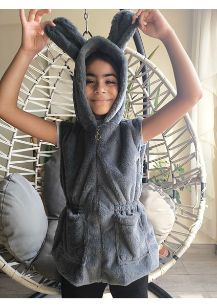 kız Çocuk Kapşonlu Kürklü Peluş Cepli Belden Büzgülü Içi Astarlı %100 Pamuk Yelek Siyah fiyatları