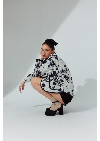 Hazel Ceket No:4 indirimleri