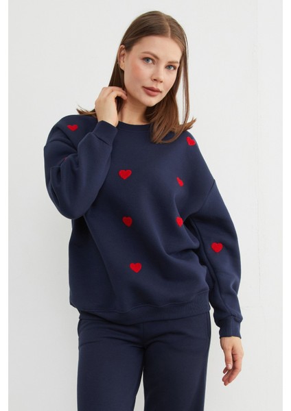 3 Iplik Kalp Nakışlı Oversize Sweatshirt