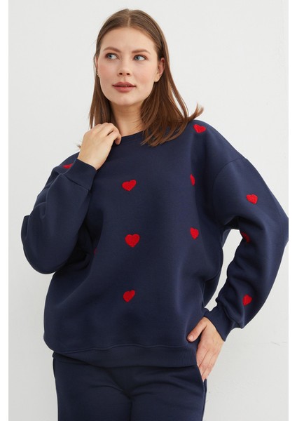 3 Iplik Kalp Nakışlı Oversize Sweatshirt indirimleri