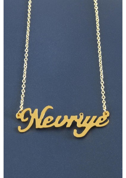 Nevriye Isimli Kolye