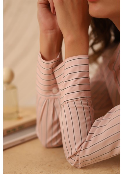Çizgili Fit Gömlek Pembe