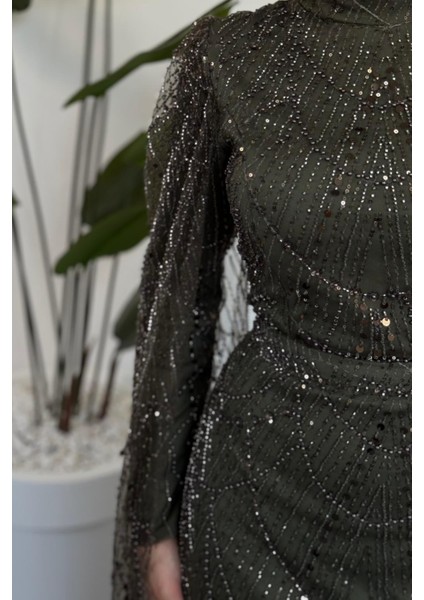 Eloria Pelerinli Boncuk Işlemeli Abiye Haki fırsatları