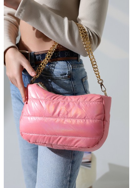 Çeşit Çeşit Kapitone Çanta