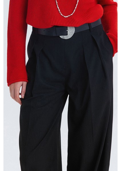 Çizgili Balon Form Kumaş Pantolon Siyah