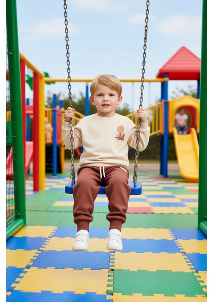 Erkek Çocuk Örme Bisiklet Yaka Sweatshirt ve Eşofman Altı Takımı Regular Fit Kaliteli Şık Rahat