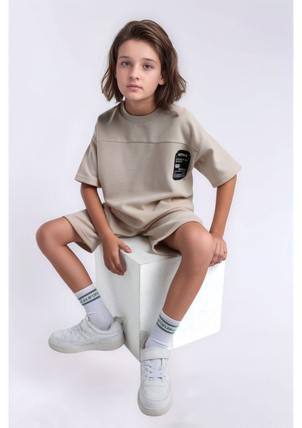 Erkek Çocuk Giyim Oversize T-Shirt & Şort Ikili Takım Set LL.P01.O2.L01.004