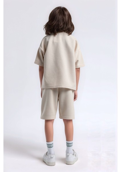 Erkek Çocuk Giyim Oversize T-Shirt & Şort Ikili Takım Set LL.P01.O2.L01.004 fiyatları