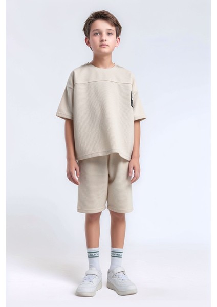 Erkek Çocuk Giyim Oversize T-Shirt & Şort Ikili Takım Set LL.P01.O2.L01.004 modelleri