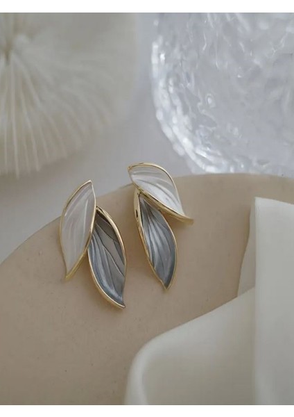 14K Altın Kaplama Yaprak Küpe fırsatları