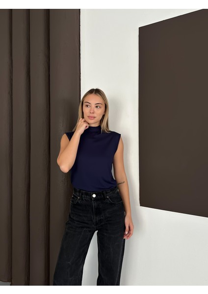 Kadın Sıfır Kol Boğazlı Body modelleri