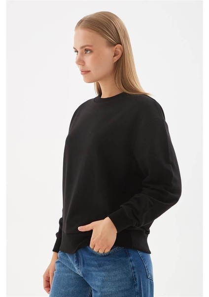 Bisiklet Yaka Sweat Siyah fiyatları