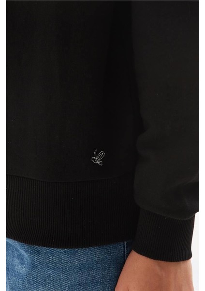 Bisiklet Yaka Sweat Siyah fırsatları