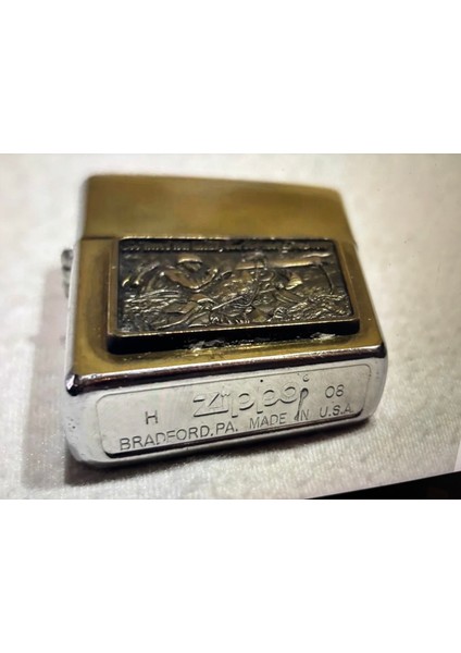 2008 Ağustos Dış Kasalı Pirinç Kasa Benzinli Zipo Çakmak