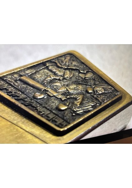 2008 Ağustos Dış Kasalı Pirinç Kasa Benzinli Zipo Çakmak