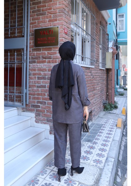 Bağcıklı Süet Pantolonlu Takım indirimleri