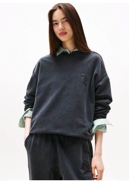 Yuvarlak Yaka Baskılı Siyah Kadın Sweatshırt DW0DW21586BDS