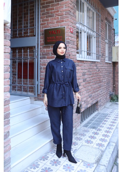 Bağcıklı Süet Pantolonlu Takım fiyatları