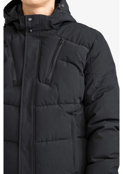 Su İtici Slim Fit Dar Kesim Kapüşonlu İçi Polarlı Fermuarlı Mont F1147AX25WN