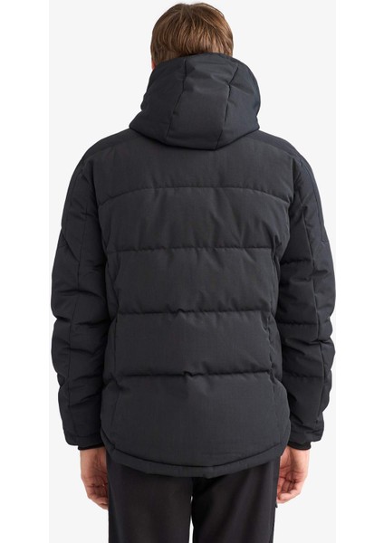 Su İtici Slim Fit Dar Kesim Kapüşonlu İçi Polarlı Fermuarlı Mont F1147AX25WN